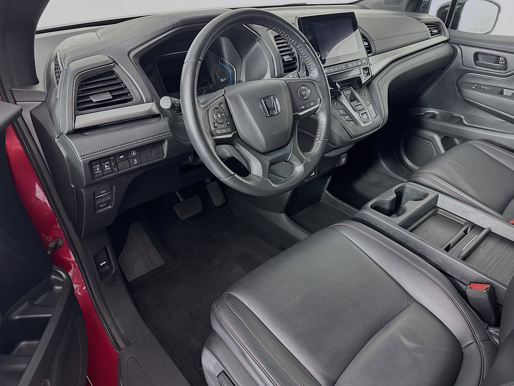 Certified 2023 Honda Odyssey Sport image 9