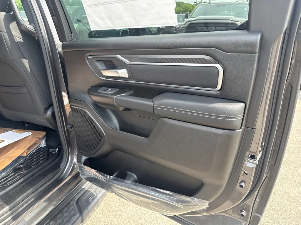 New 2026 RAM 1500 Big Horn w/ Night Edition AWD/4WD image 24