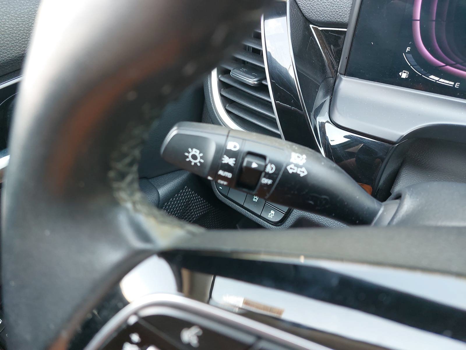 Used 2025 Kia Seltos S FWD image 26