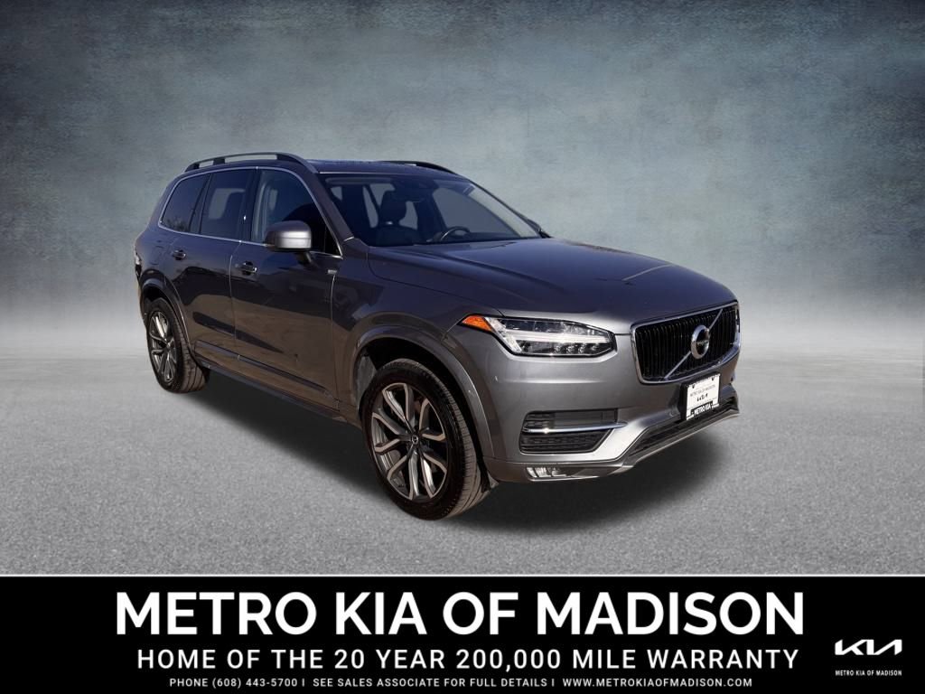 Used 2018 Volvo XC90 T5 Momentum w/ Protection Package Plus image 7