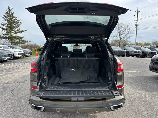 Used 2022 BMW X5 xDrive40i w/ M Sport Package image 46