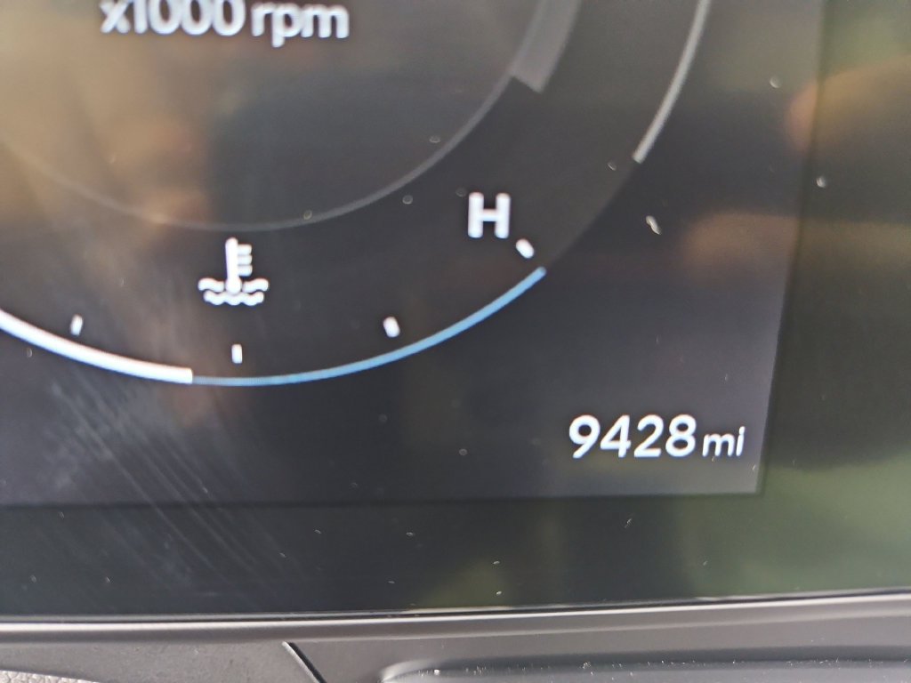 Certified 2025 Hyundai Kona SEL AWD/4WD image 18
