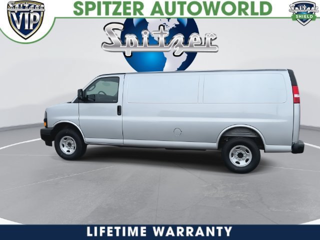 New 2026 GMC Savana 2500 Extended w/ Driver Convenience Package RWD image 11