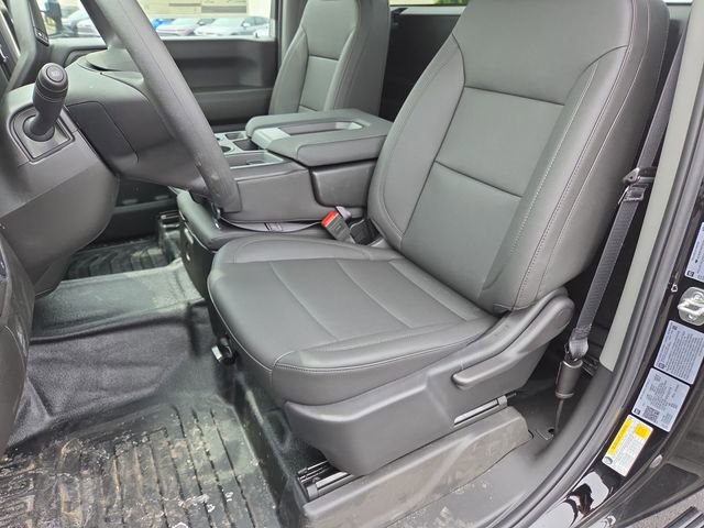New 2025 Chevrolet Silverado 3500 W/T image 18