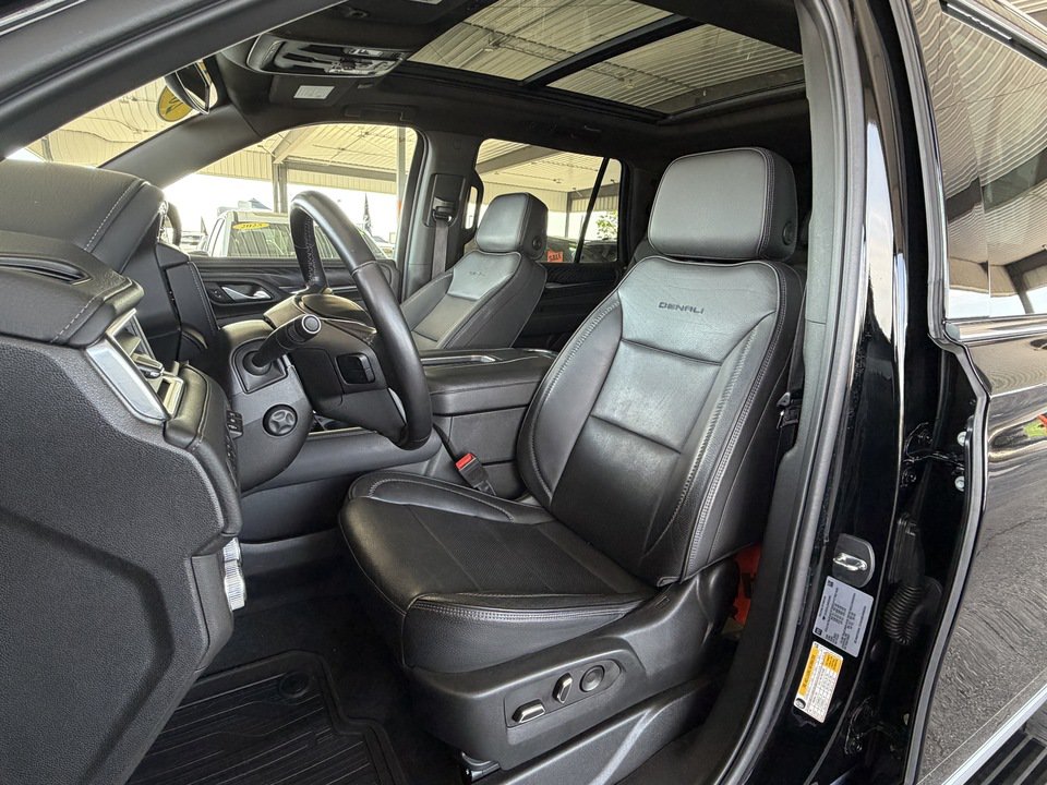 Used 2022 GMC Yukon Denali AWD/4WD image 12