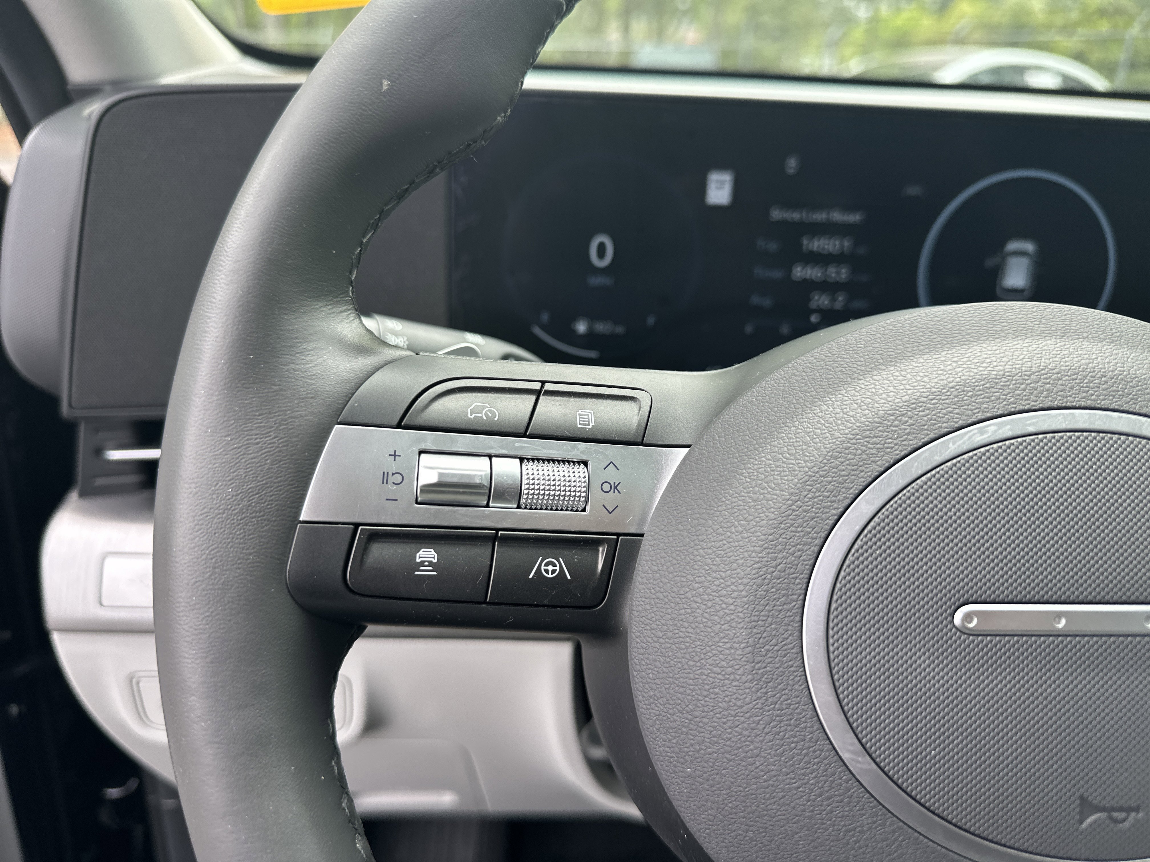 Used 2025 Hyundai Kona Limited image 26