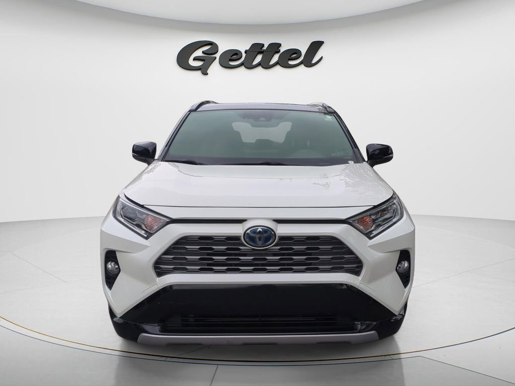 Used 2021 Toyota RAV4 XSE w/ XSE Grade Weather Package AWD/4WD image 2