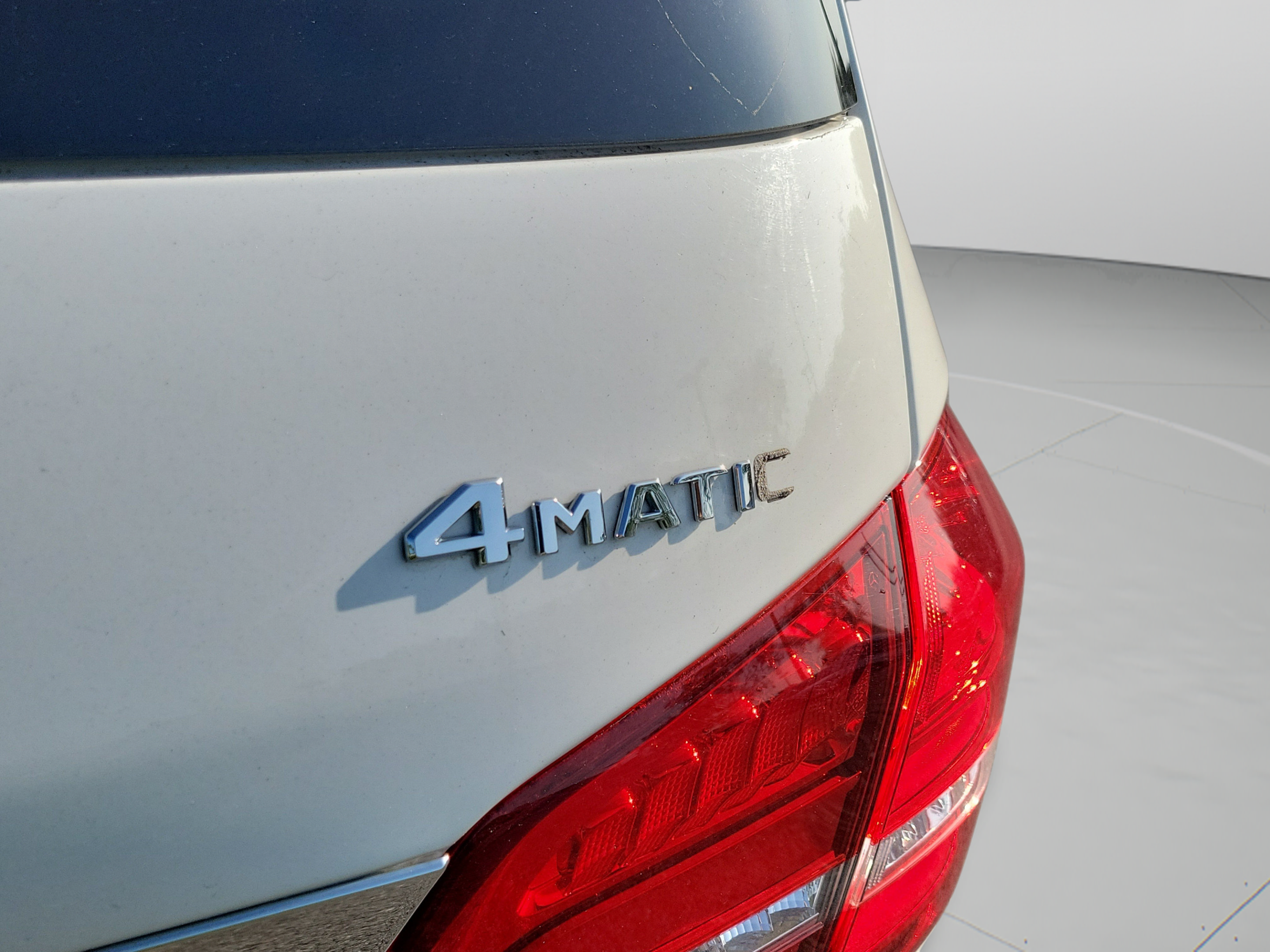 Used 2017 Mercedes-Benz GLS 450 4MATIC w/ Premium Package image 23