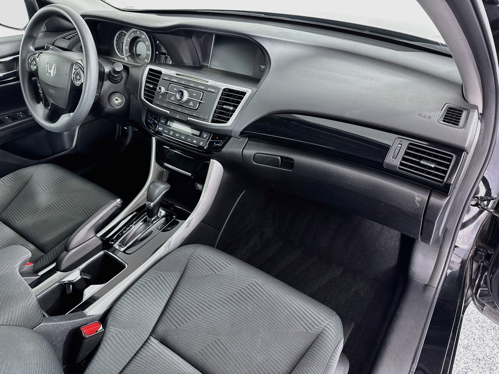 Certified 2017 Honda Accord LX image 26