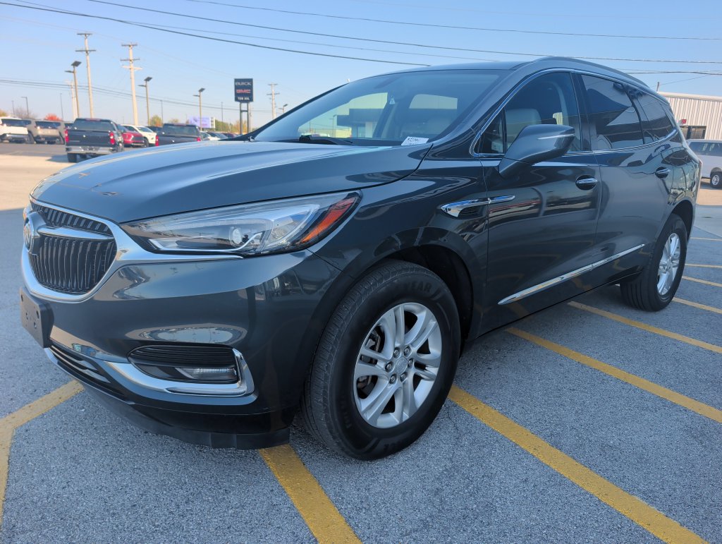 Used 2019 Buick Enclave Essence FWD image 3