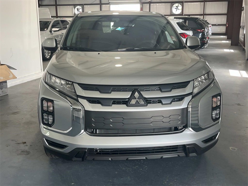 New 2025 Mitsubishi Outlander Sport ES image 2