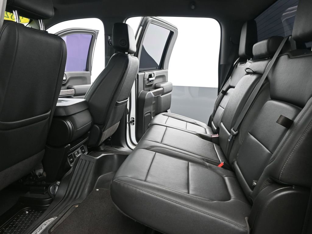 Used 2023 Chevrolet Silverado 2500 LTZ w/ Gooseneck/5TH Wheel Package image 18