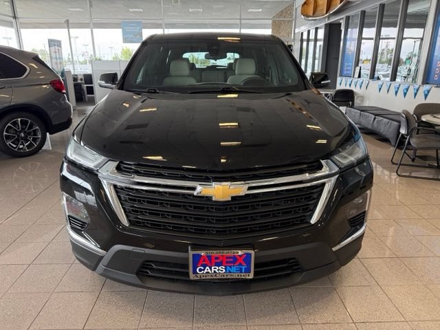 Used 2022 Chevrolet Traverse LS FWD image 8