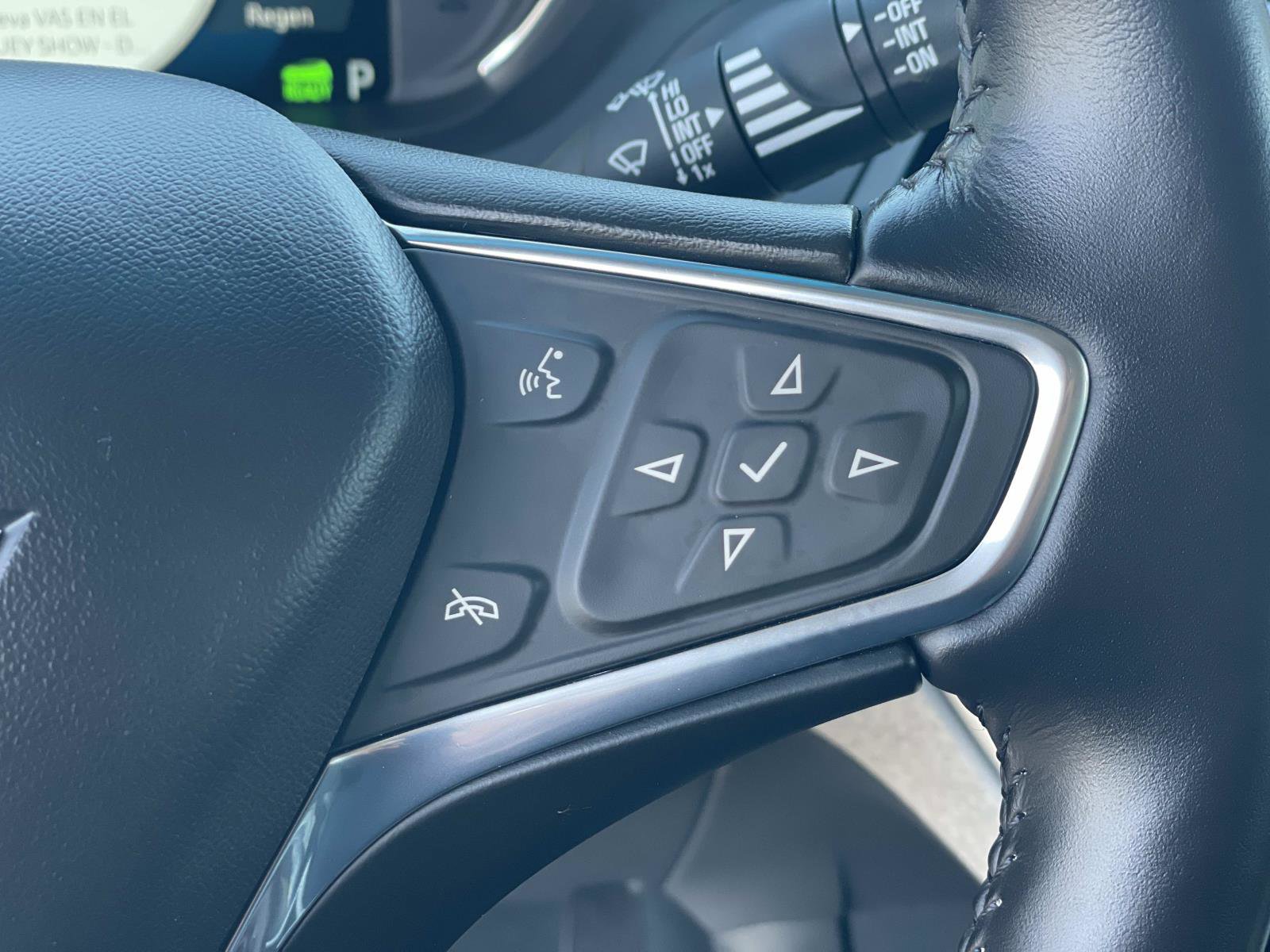 Used 2019 Chevrolet Bolt LT image 11