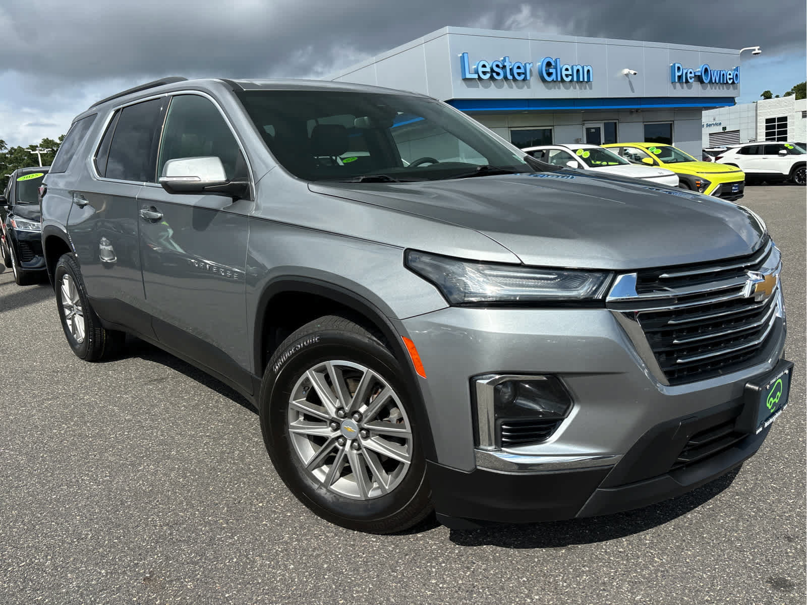 Certified 2023 Chevrolet Traverse LT w/ LPO, Floor Liner Package AWD/4WD image 3