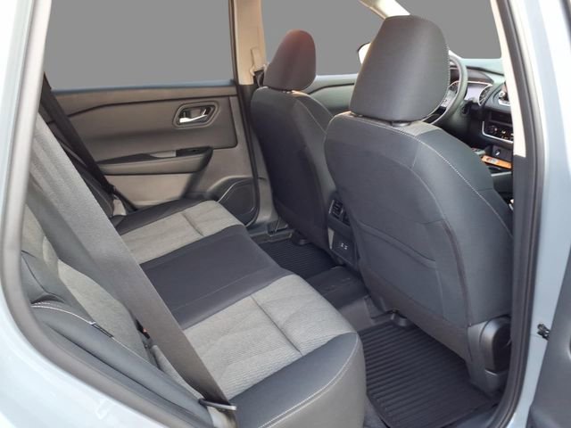 New 2026 Nissan Rogue SV w/ Cold Weather Package AWD/4WD image 11