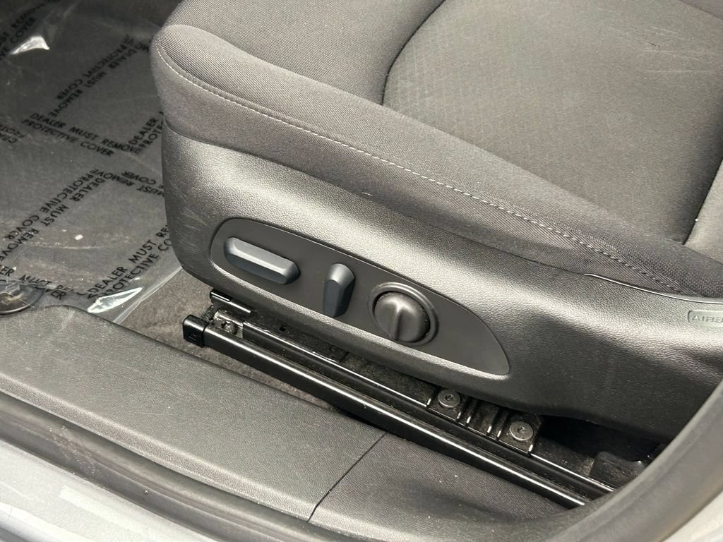 Used 2024 Chevrolet Malibu LT FWD image 45