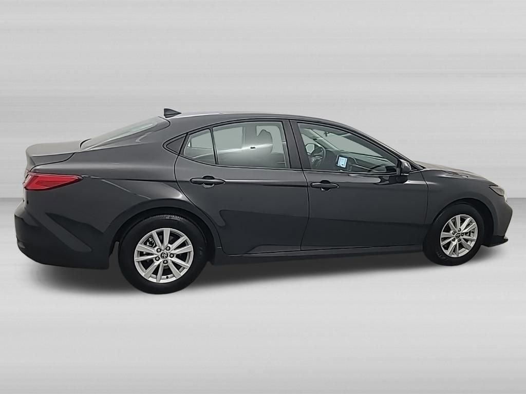 Used 2026 Toyota Camry LE FWD image 3