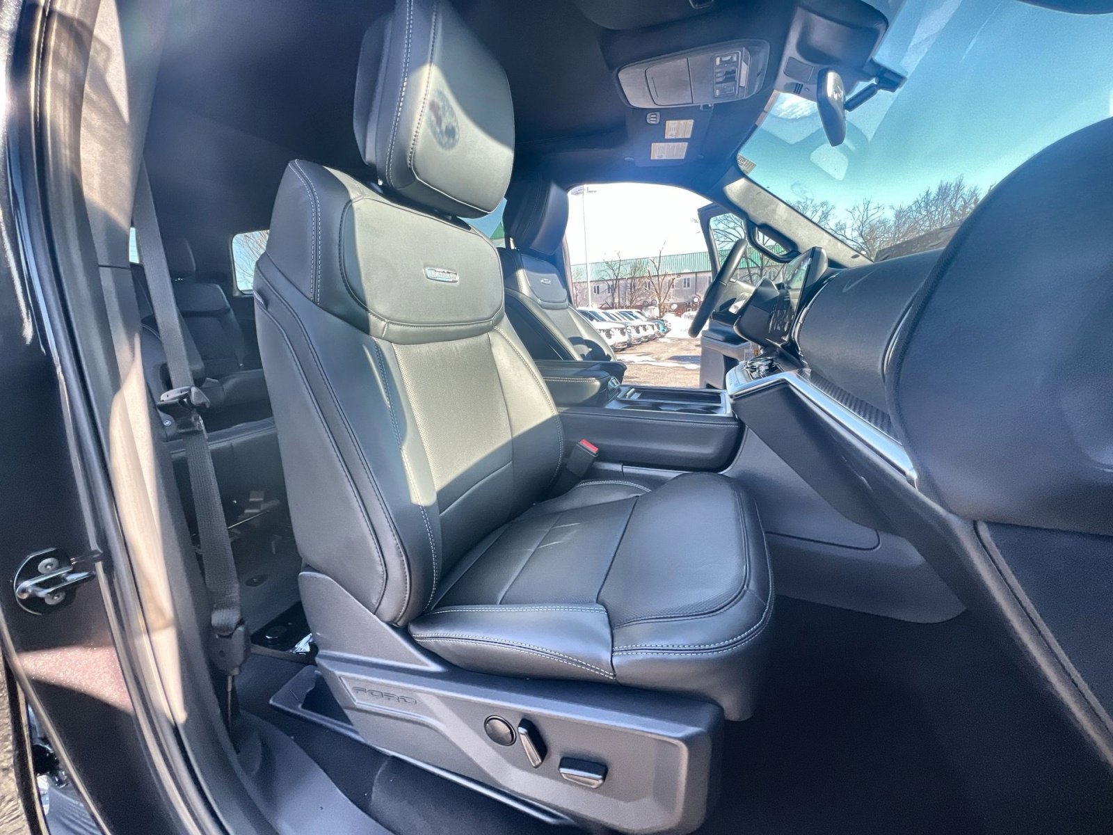 New 2026 Ford Expedition Platinum w/ Stealth Appearance Package image 28