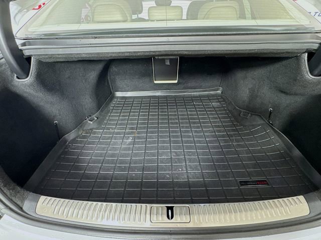 Used 2017 Genesis G90 3.3T Premium image 32