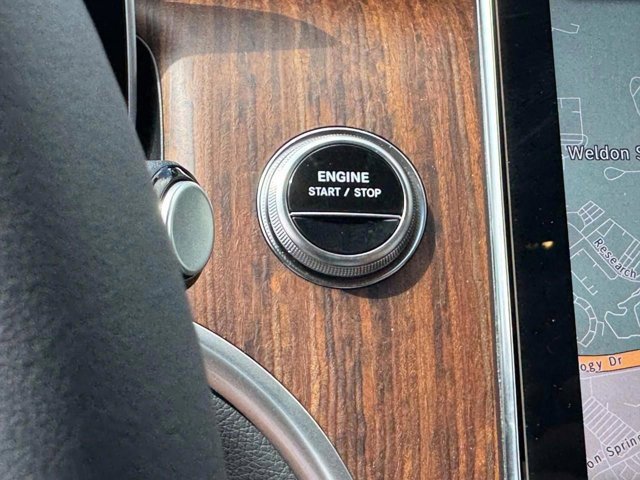 Certified 2025 Mercedes-Benz GLC 350e 4MATIC image 27