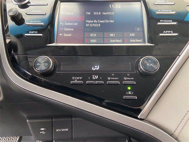 Certified 2018 Toyota Camry SE FWD image 18