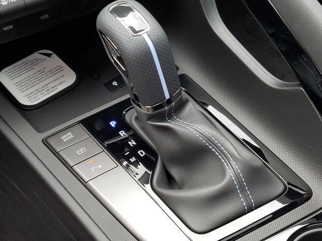 New 2026 Hyundai Elantra N FWD image 31