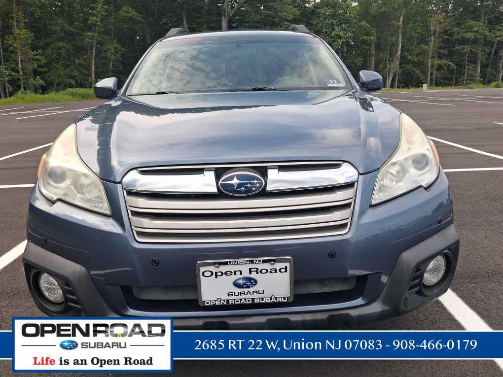 Used 2013 Subaru Outback 2.5i Premium w/ All-Weather Pkg AWD/4WD image 8