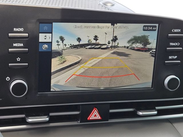 Used 2025 Hyundai Elantra SE FWD image 13