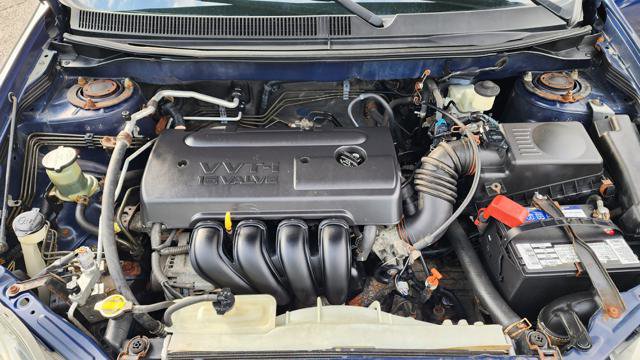 Used 2006 Toyota Matrix XR AWD/4WD image 23