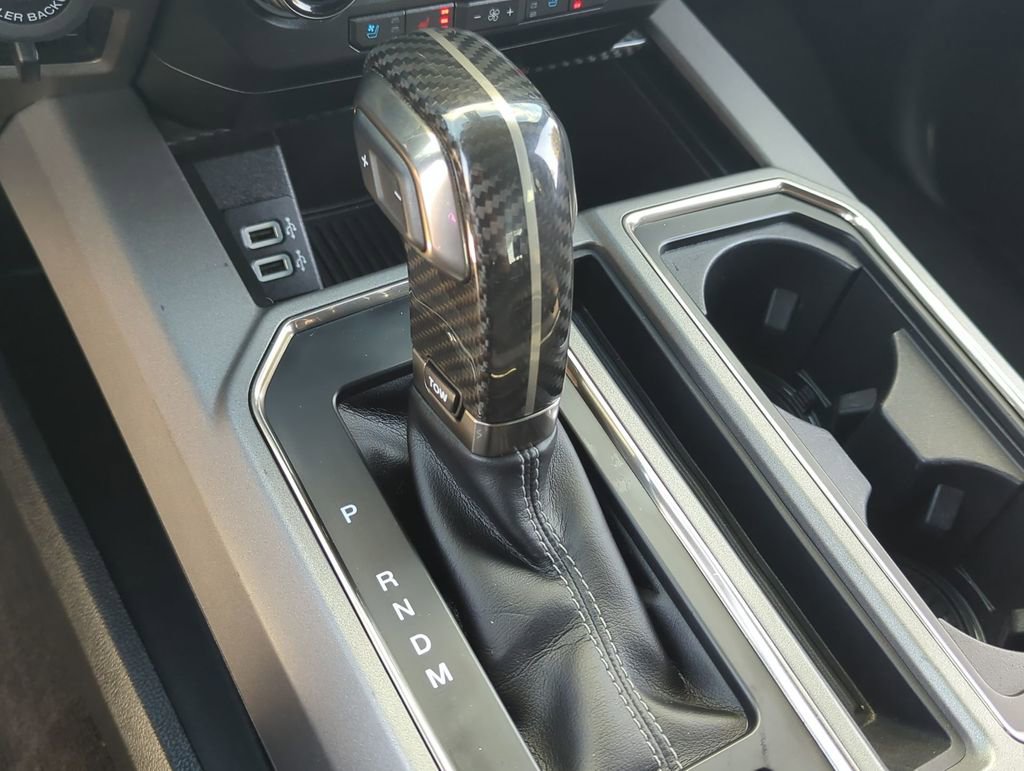 Used 2018 Ford F150 Raptor w/ Equipment Group 802A Luxury image 16