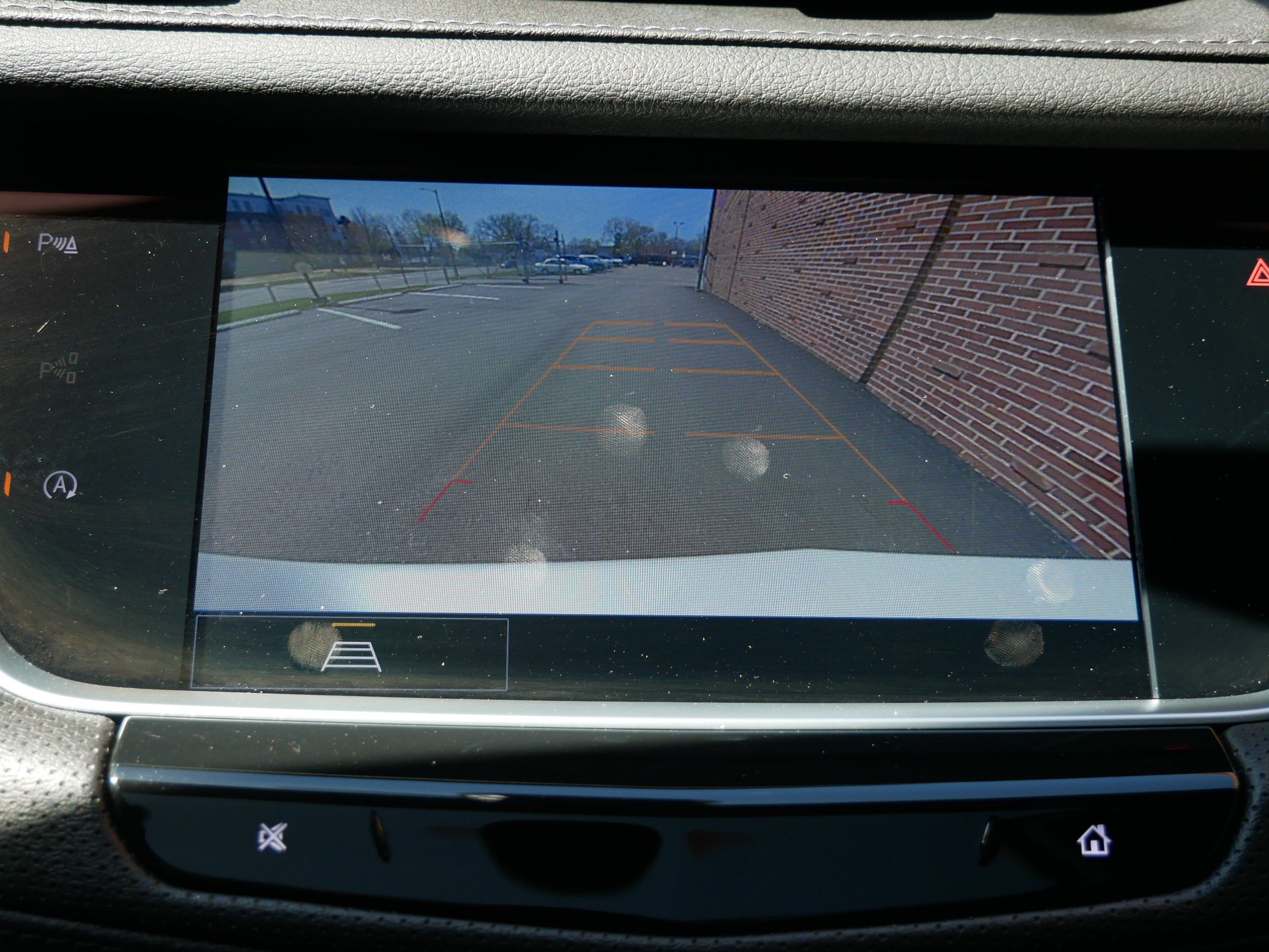 Certified 2022 Cadillac XT5 Premium Luxury FWD image 18