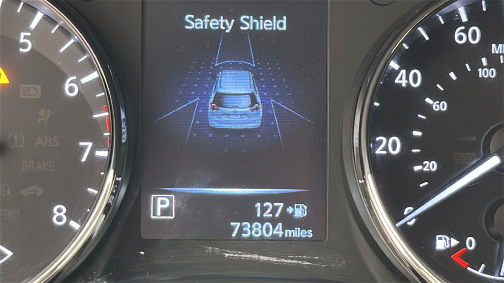 Used 2017 Nissan Rogue SV AWD/4WD image 15