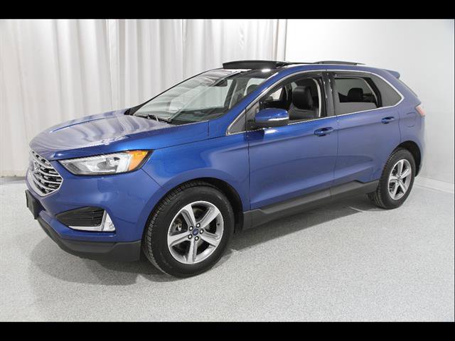 Used 2020 Ford Edge SEL w/ Cold Weather Package image 3