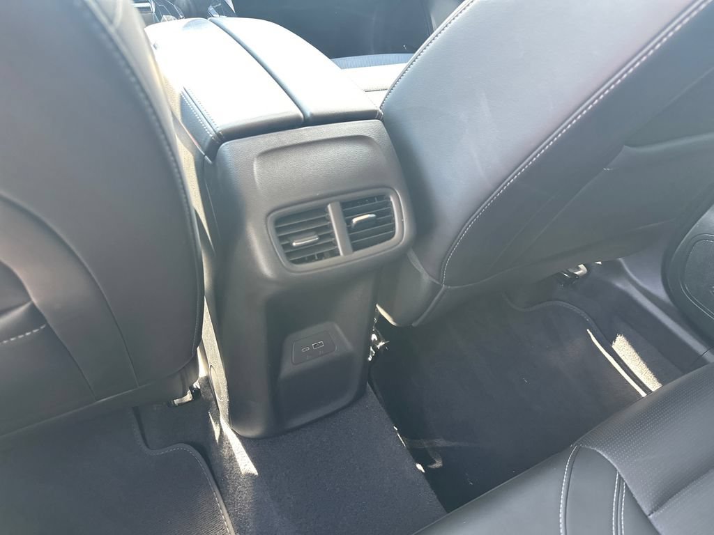 Used 2025 Buick Envision Preferred AWD/4WD image 30