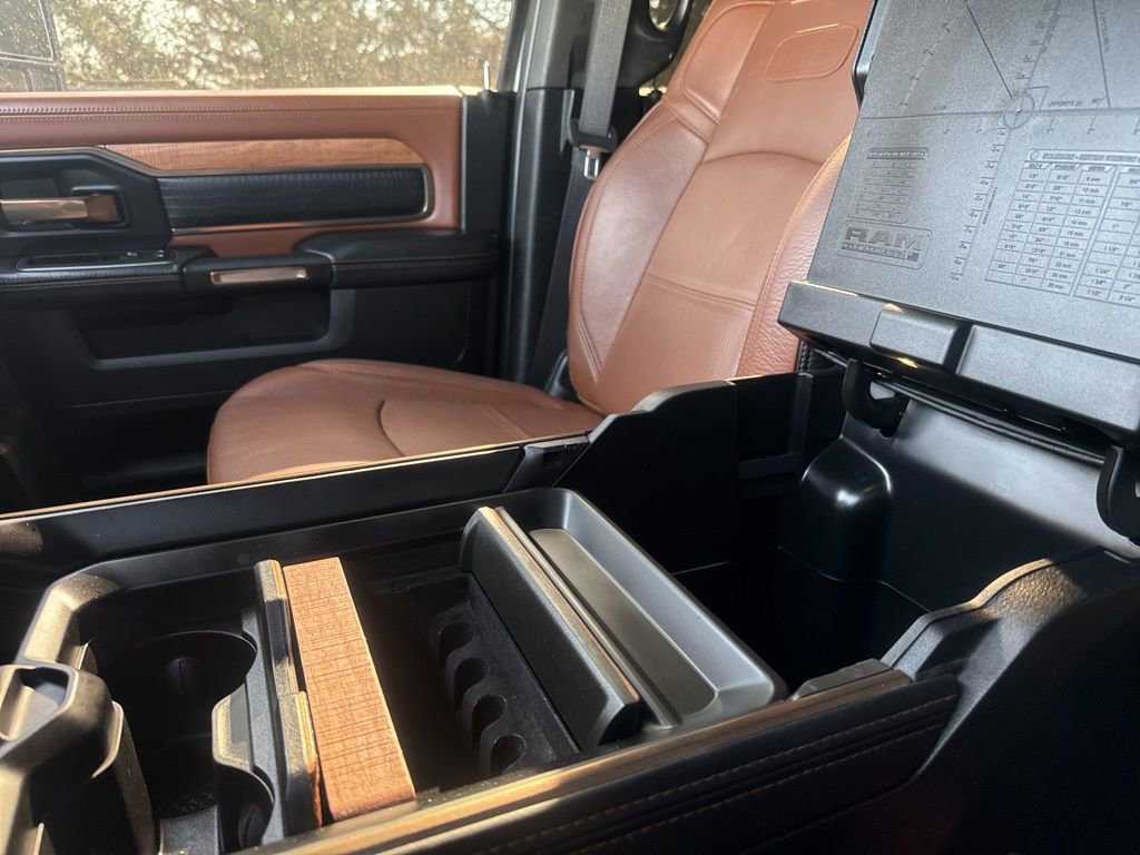 Used 2023 RAM 2500 Limited AWD/4WD image 28