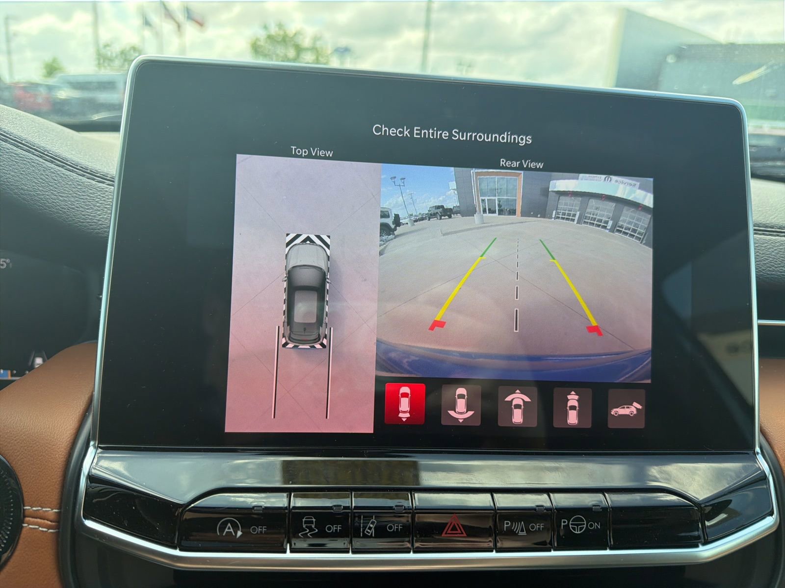 Used 2023 Jeep Compass Limited w/ Elite Group image 14