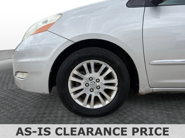 Used 2009 Toyota Sienna XLE Limited FWD image 13