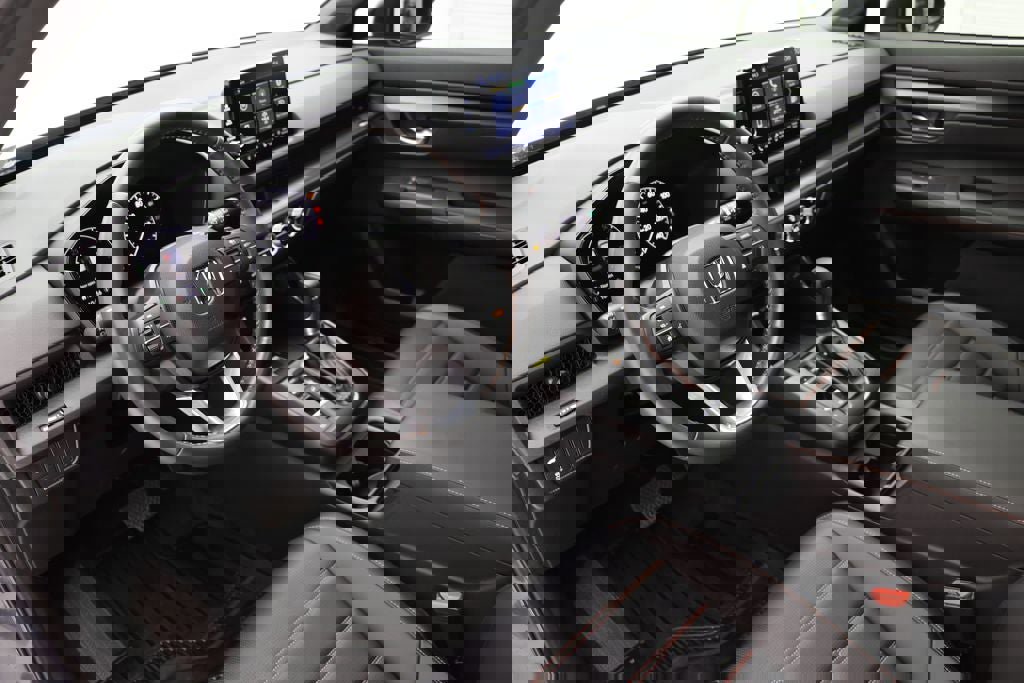 Used 2025 Honda CR-V Sport-L image 13