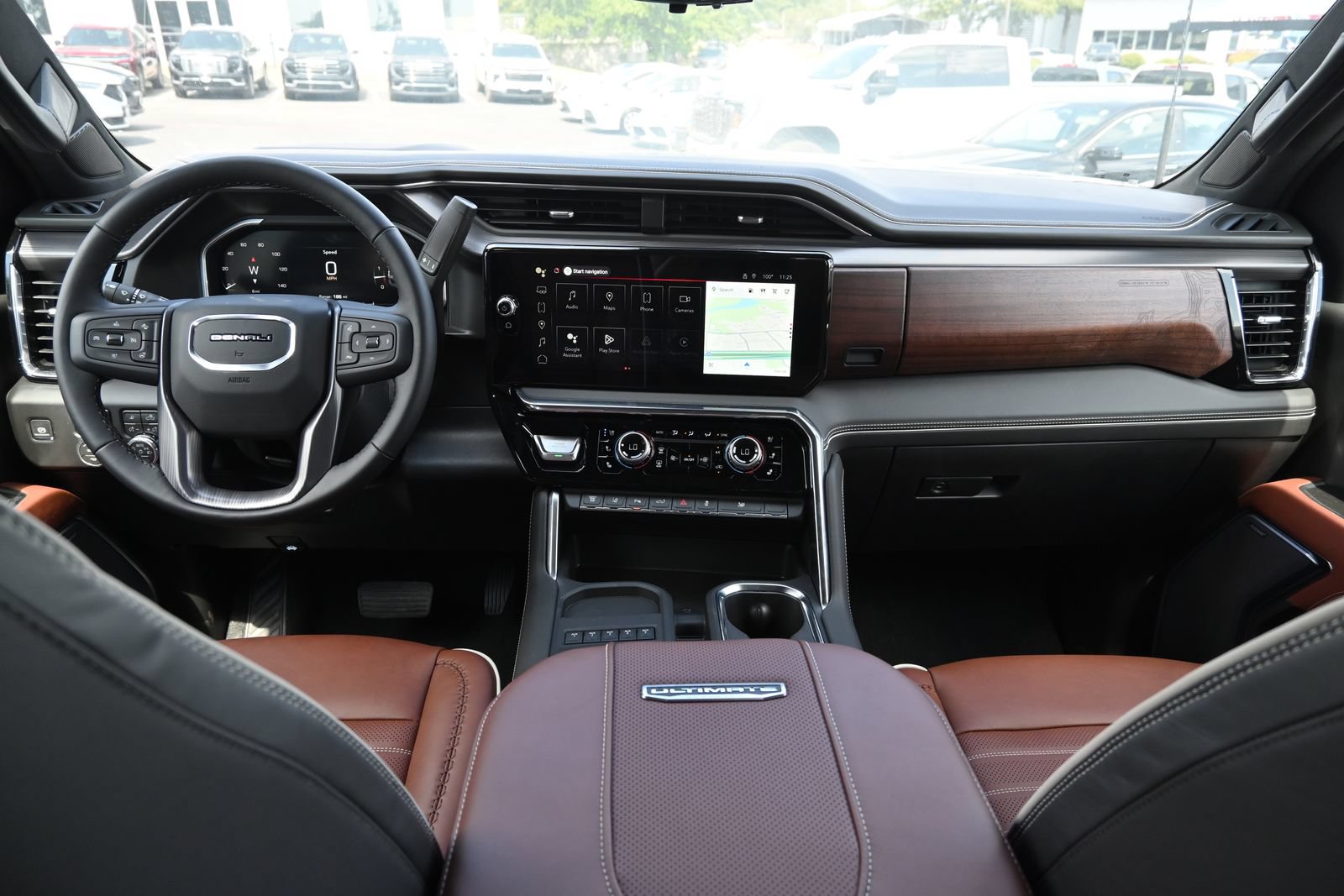 New 2026 GMC Sierra 3500 Denali Ultimate AWD/4WD image 7