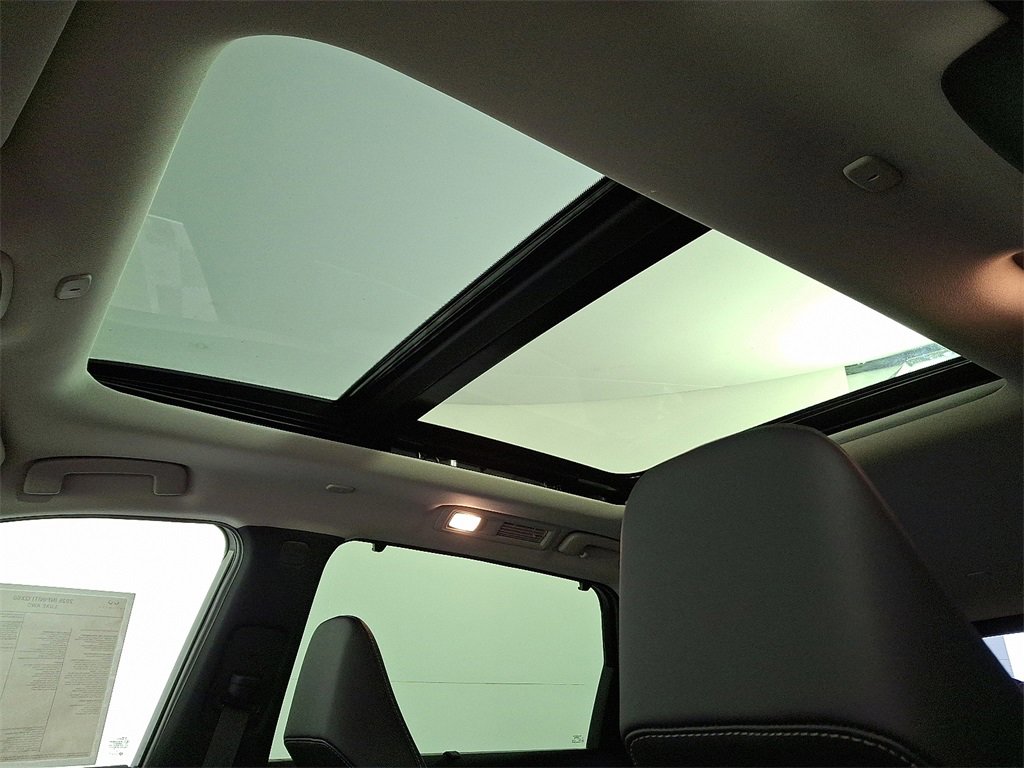 New 2026 INFINITI QX60 Luxe w/ Cargo Package image 14