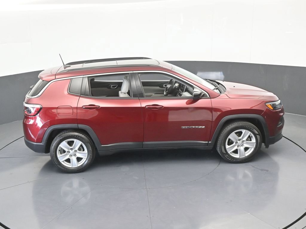 Used 2022 Jeep Compass Latitude w/ Sun and Sound Group image 52