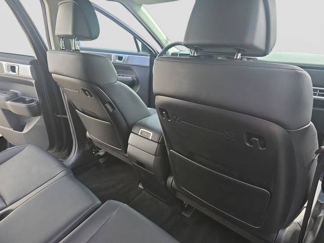 Used 2026 Hyundai Santa Fe SEL FWD image 11