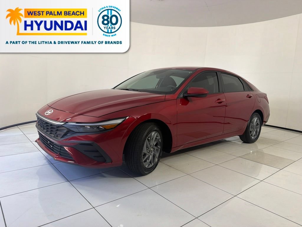 New 2025 Hyundai Elantra Hybrid FWD 360° Tour