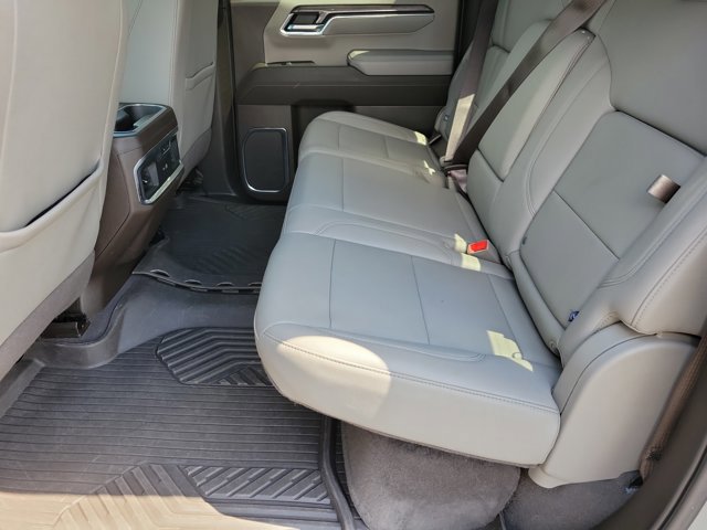 Used 2024 Chevrolet Silverado 1500 LTZ image 9