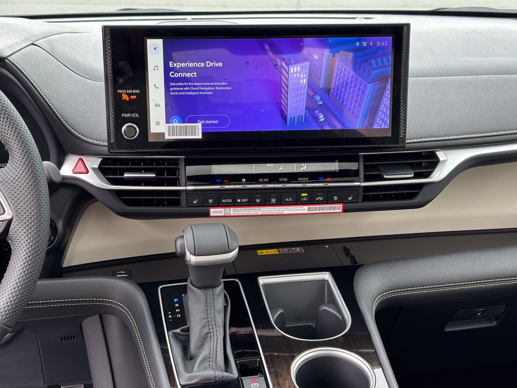 New 2026 Toyota Sienna Limited AWD/4WD image 19