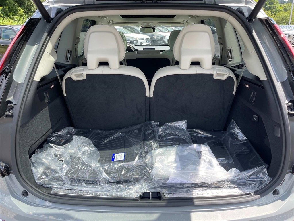 New 2026 Volvo XC90 B6 Ultra image 11