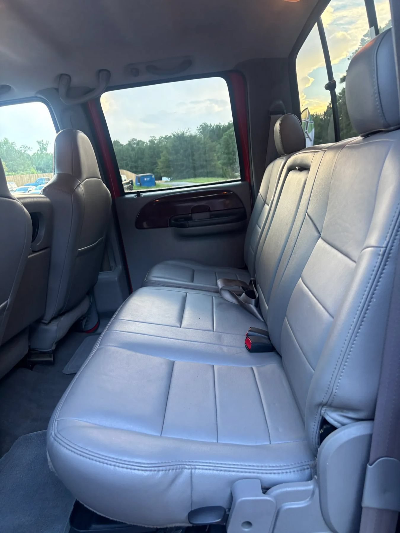 Used 2007 Ford F350 Lariat AWD/4WD image 23