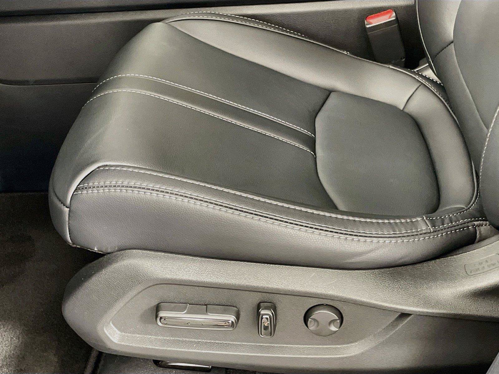 Used 2026 Honda Pilot image 21