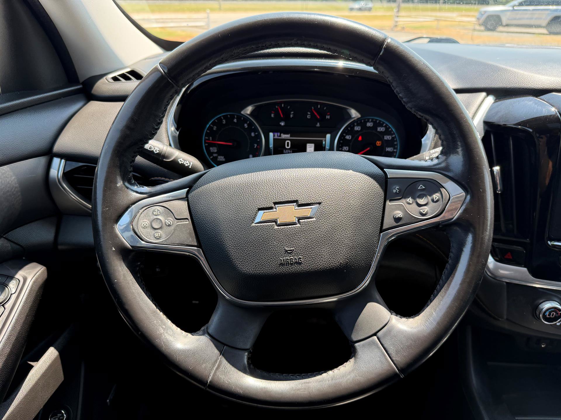 Used 2019 Chevrolet Traverse LT w/ LT Premium Package FWD image 17